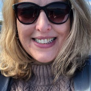 Meet your Posher, Carole